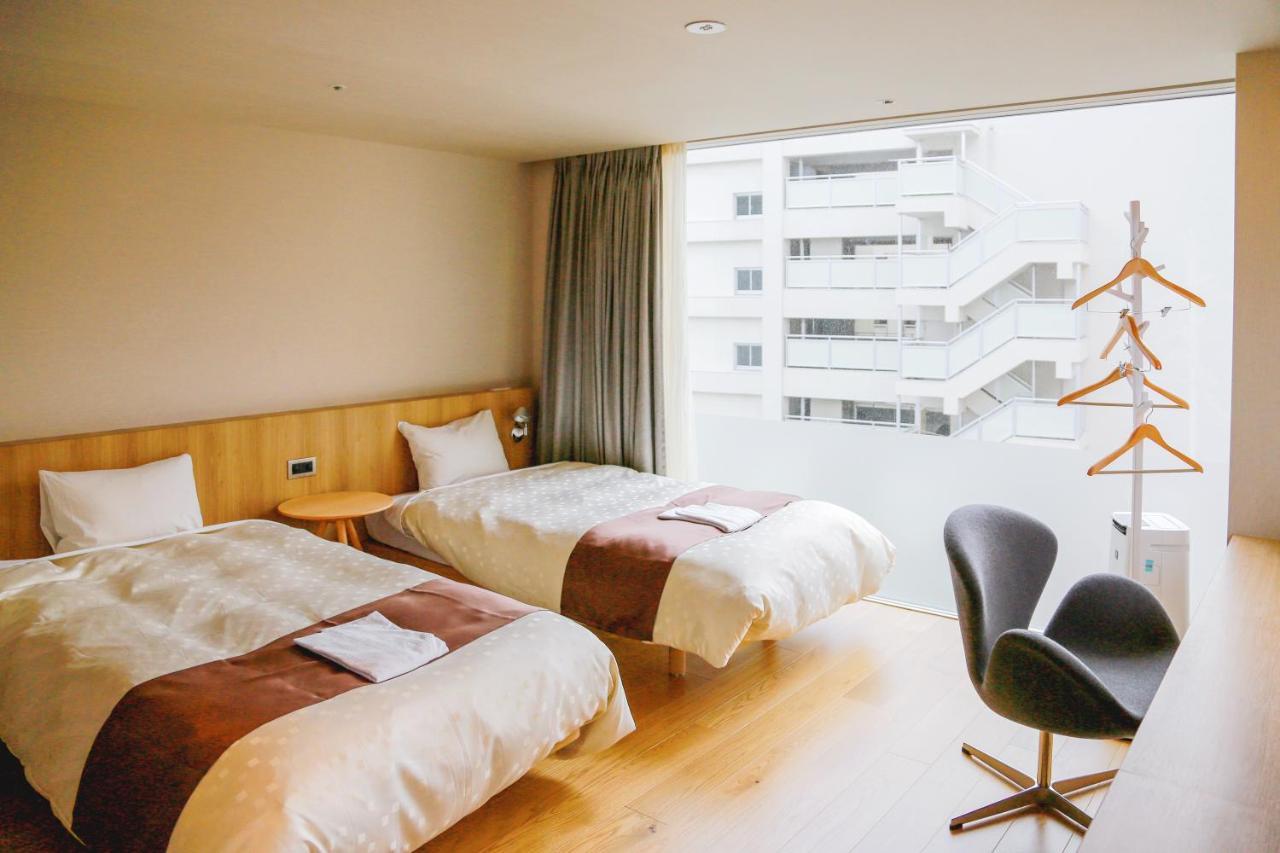 Hotel Comfact Tokyo Bagian luar foto